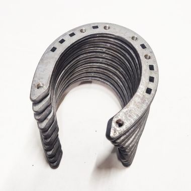 Mustad shoe 18x6 mm front 6xM8 10pcs