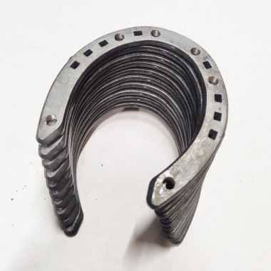 Mustad shoe 16x6 mm front 6xM8 10pcs
