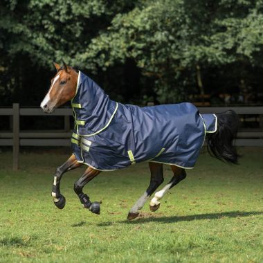 Bucas Oasis 200 g turnout rug with neck
